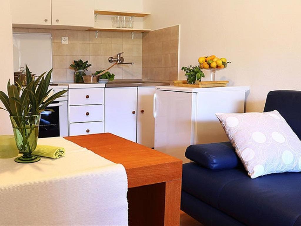Apartmani Nila Sveta Nedelja  Zimmer foto