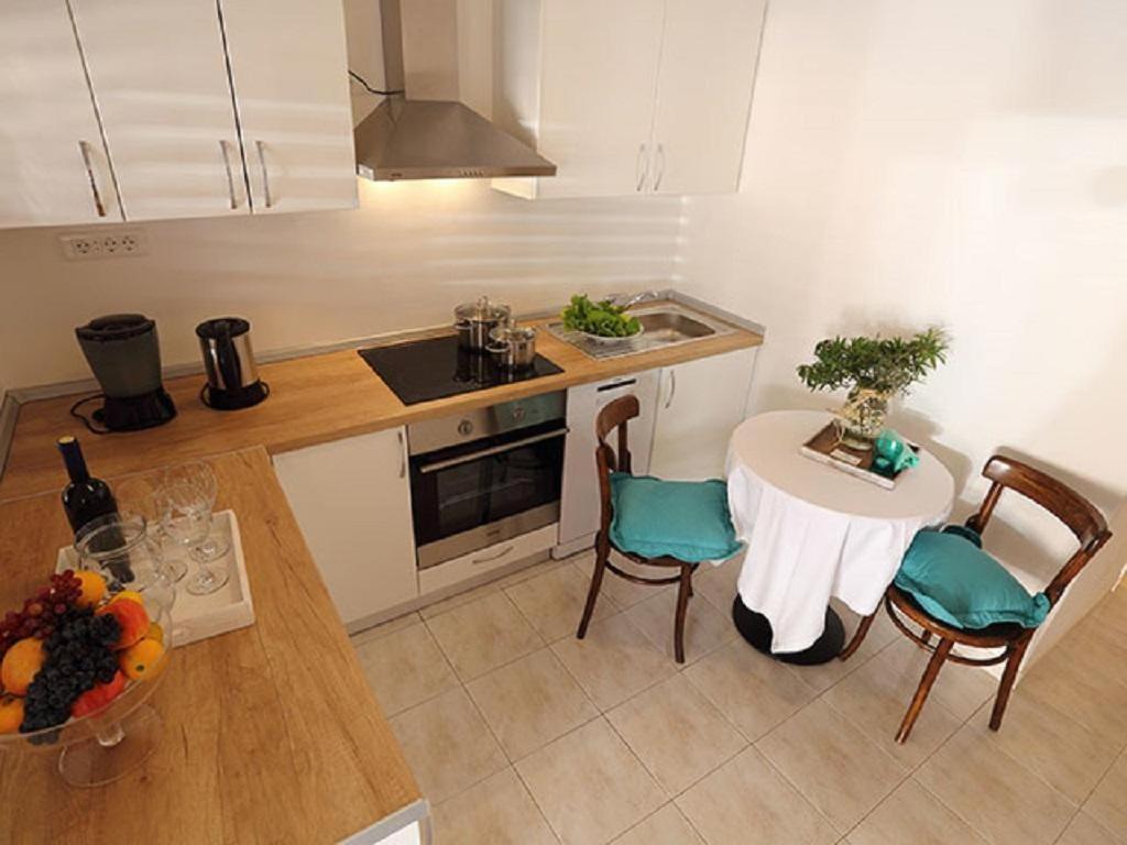 Apartmani Nila Sveta Nedelja  Zimmer foto