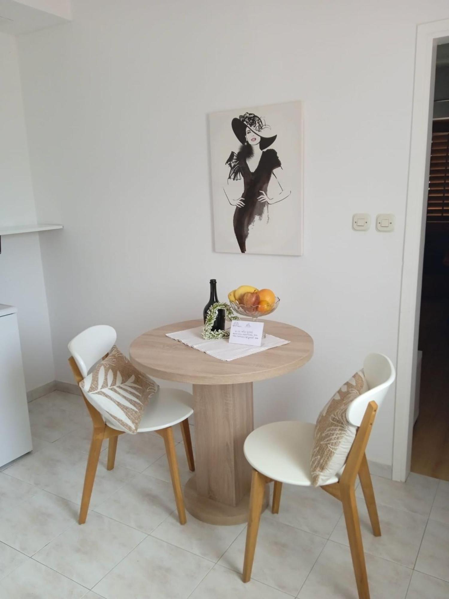 Apartmani Nila Sveta Nedelja  Exterior foto